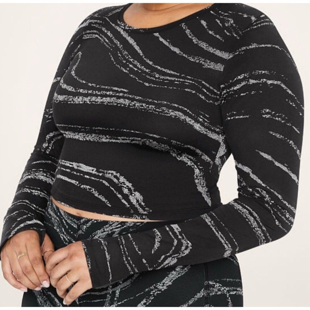 PINK‎ Victoria’s Secret Black Seamless Workout Crop Long Sleeve Top-Open Back, M
